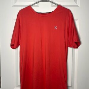 Hurley Red Short Sleeve Tee Activewear men’s gym shirt performance material